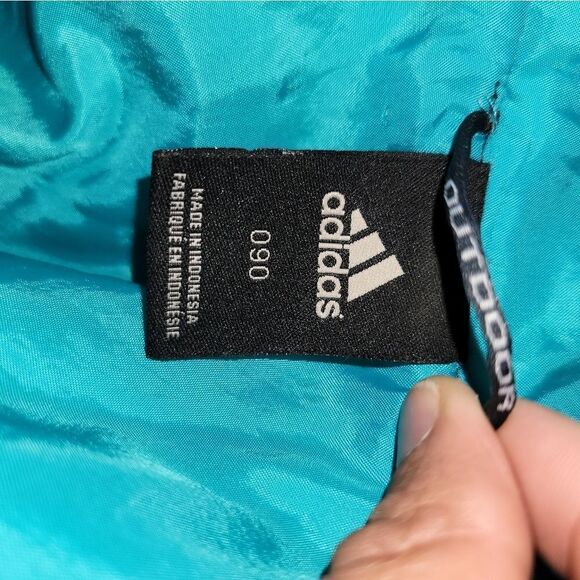 Adidas Outdoor lightly insulated full zip jacket (small) - Picture 8 of 9